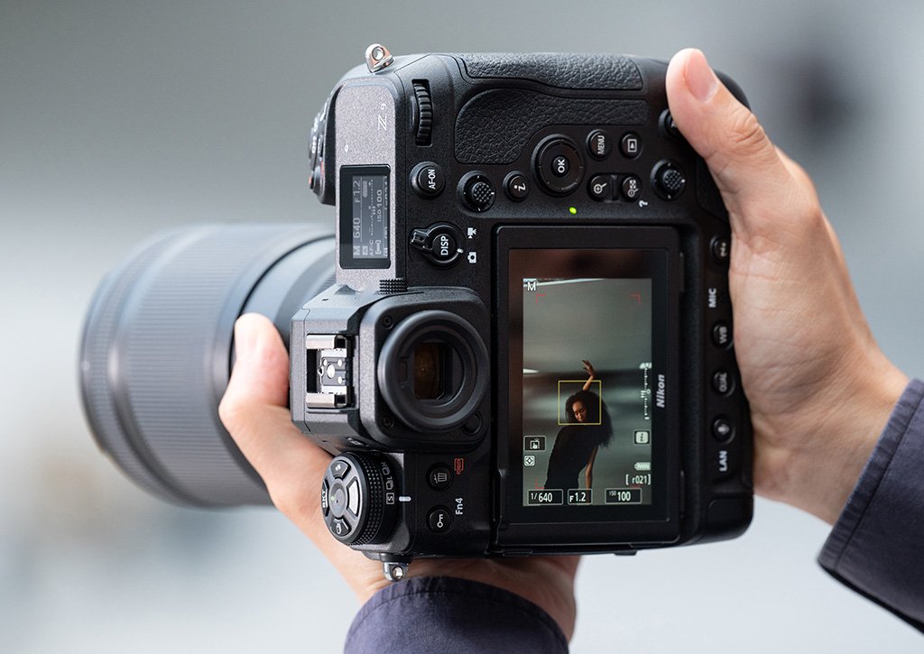 Đánh giá tốc độ chụp liên tiếp của Nikon Z9
