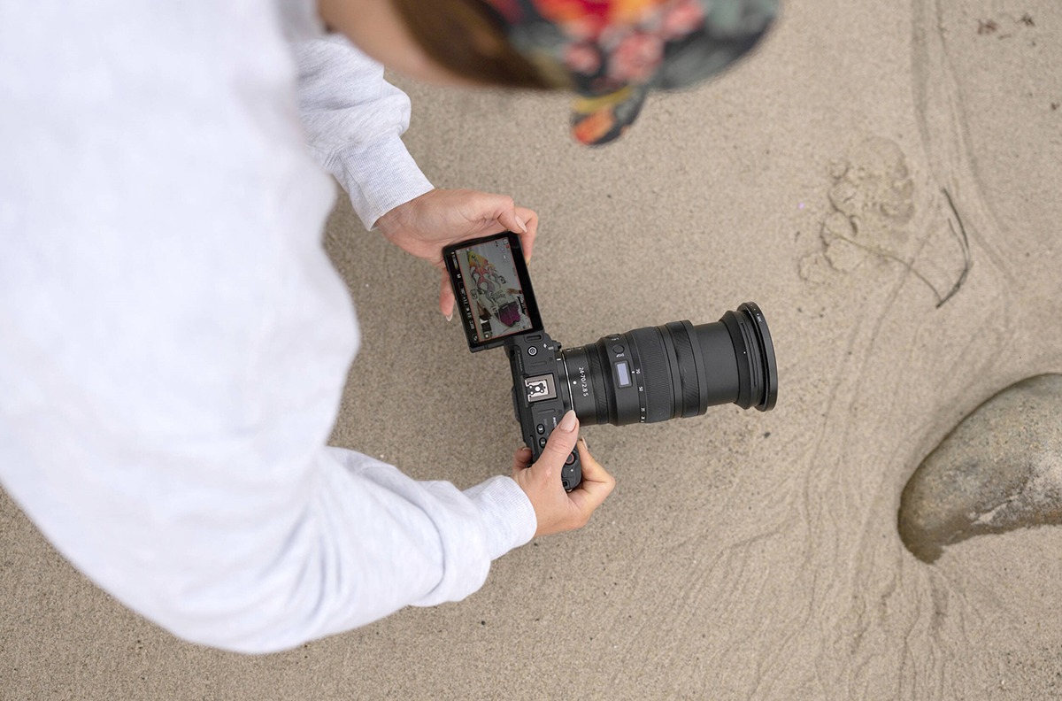 ZR là một công cụ quay video hiện đại và cơ động