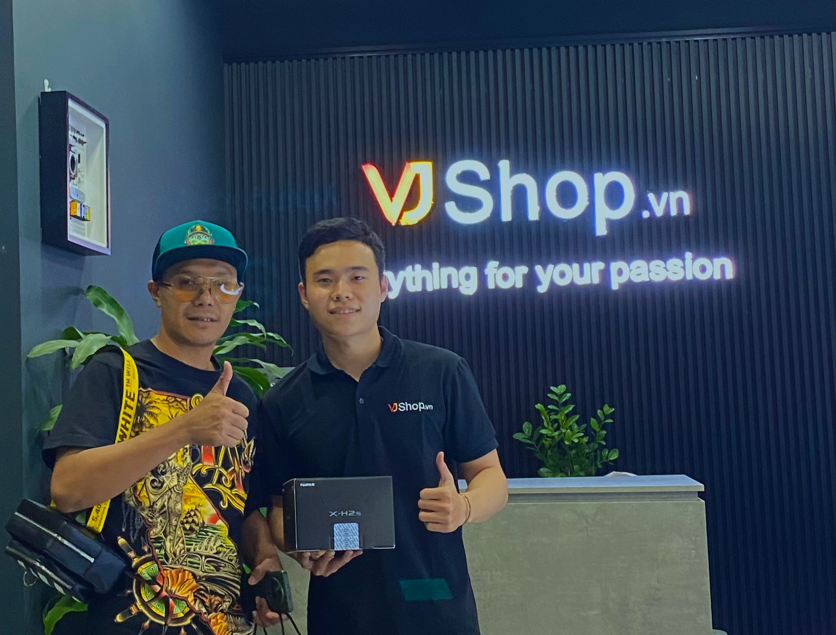 Tại sao nên mua máy ảnh tại VJShop tại Đà Nẵng?