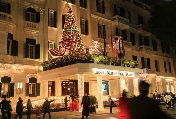 Khách sạn Sofitel Metropole - lộng lẫy mỗi dịp Noel