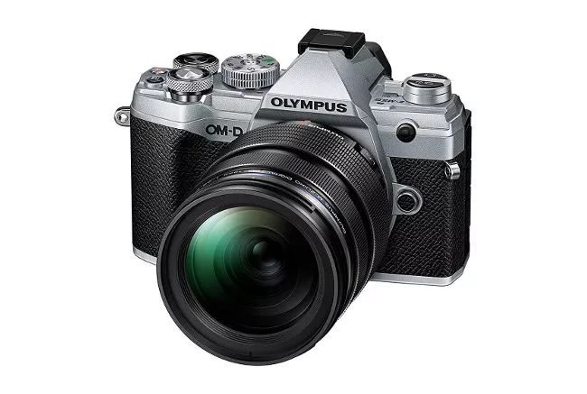 Máy ảnh quay vlog tốt nhất - Olympus OM-D E-M5 Mark III