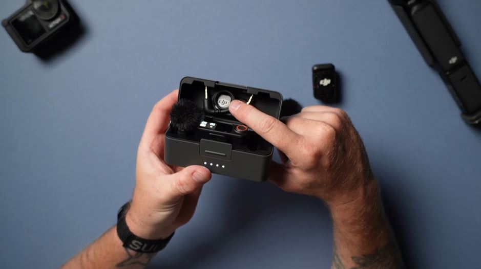 So sánh DJI Mic 3 với DJI Mic 2: Giá bán