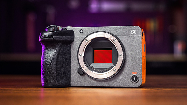 Cập nhật phần mềm sửa lỗi reboot liên tục cho Sony FX30