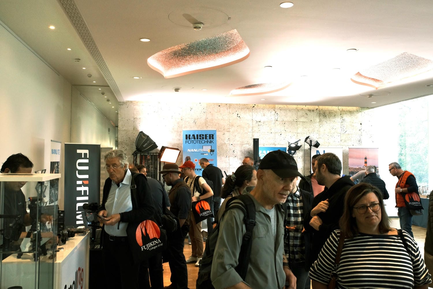 Warsaw sẽ có 10 photo walk cùng nhiều master class