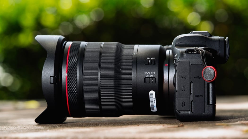 Canon EF 85mm f/1.4L IS USM được thiết kế cho dòng máy ảnh DSLR Full-Frame