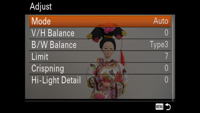 Adjust tinh chỉnh sâu hơn các yếu tố