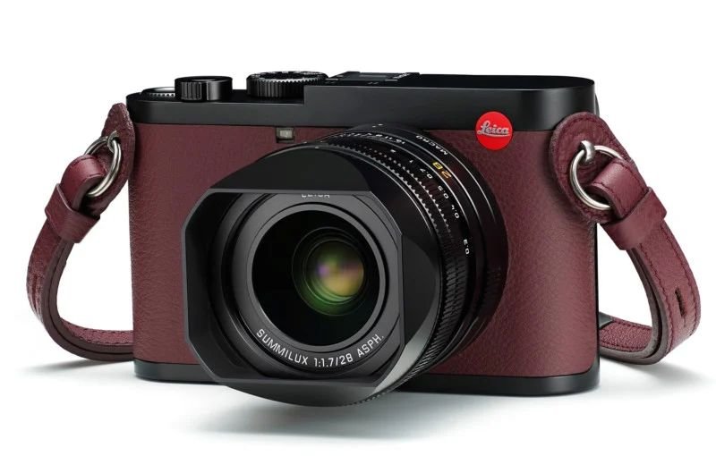 Leica Q2 Raspberry Leather có chức năng tương tự như phiên bản Leica tiêu chuẩn