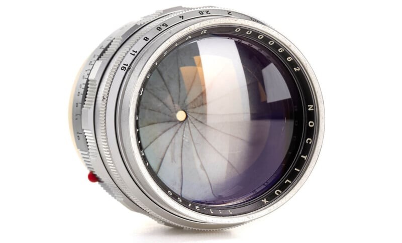 Ống kính Noctilux 1.2/50mm mạ crom
