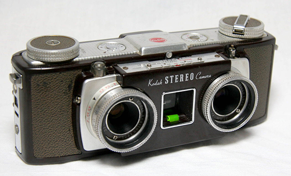 Một máy hình ảnh tiếng động nổi Kodak 35mm