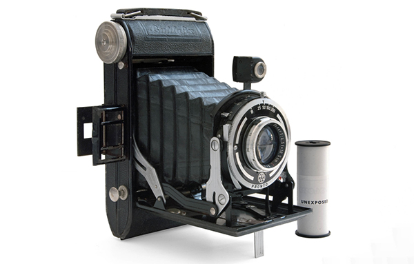 Máy hình ảnh film là gì - Một cái máy hình ảnh gập Baldafix