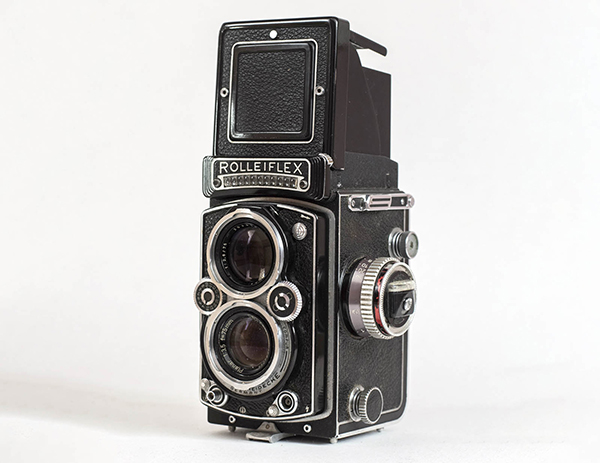 máy ảnh film là gì - máy hình ảnh Rolleiflex TLR