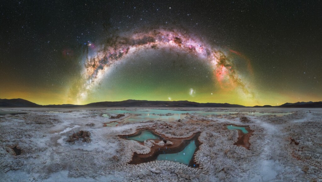 Một trong các tác phẩm đẹp nhất Milky Way Photographer Of The Year 2026