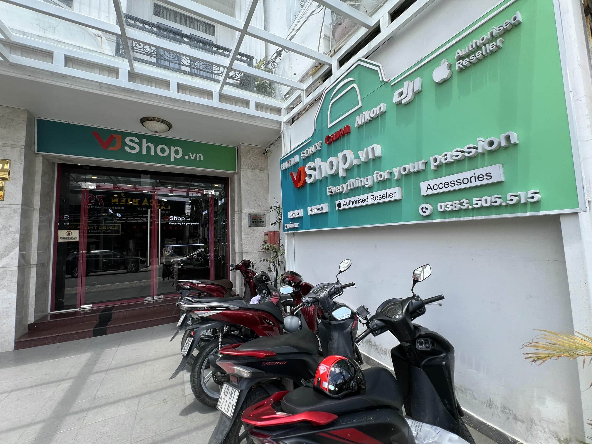 VJShop - Địa chỉ mua máy ảnh uy tín tại Đà Lạt