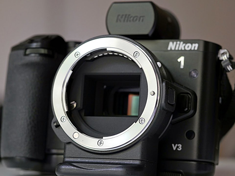 Các ngàm ống kính máy ảnh của Nikon không giống nhau