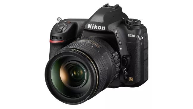 Máy ảnh Nikon D780 sử dụng tính năng lấy nét theo pha