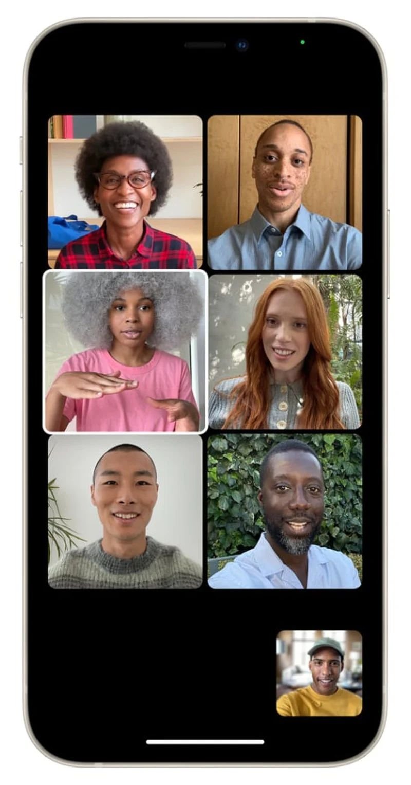 Chế độ hiển thị theo ô cũng được tích hợp trong FaceTime
