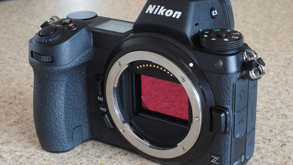 Cảm biến của Nikon Z5 và Nikon Z6