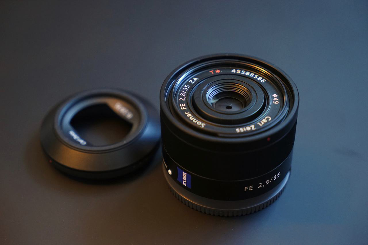 Sony 35mm f28 Sonnar T FE ZA một trong những ống kính đường phố tốt nhất