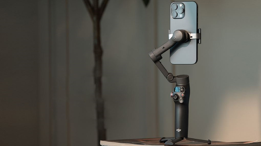 Gimbal cơ học sử dụng motor kết hợp với cảm biến IMU