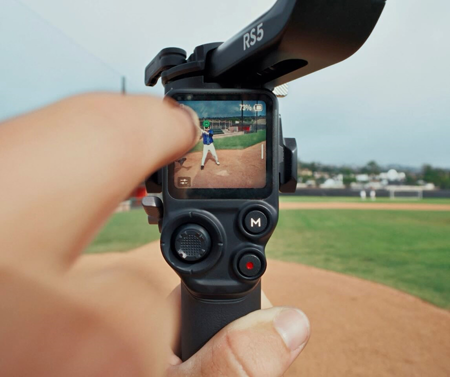 Gimbal tích hợp camera