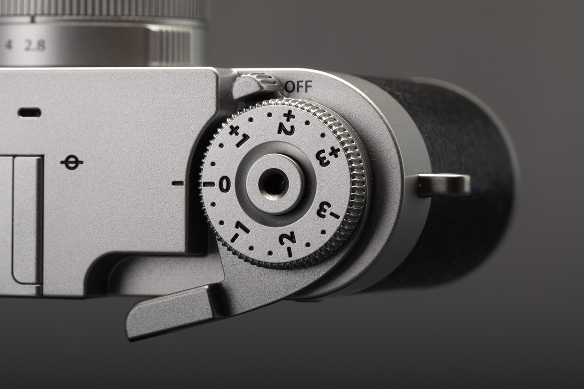 Fujifilm X-Half máy ảnh Half-Frame
