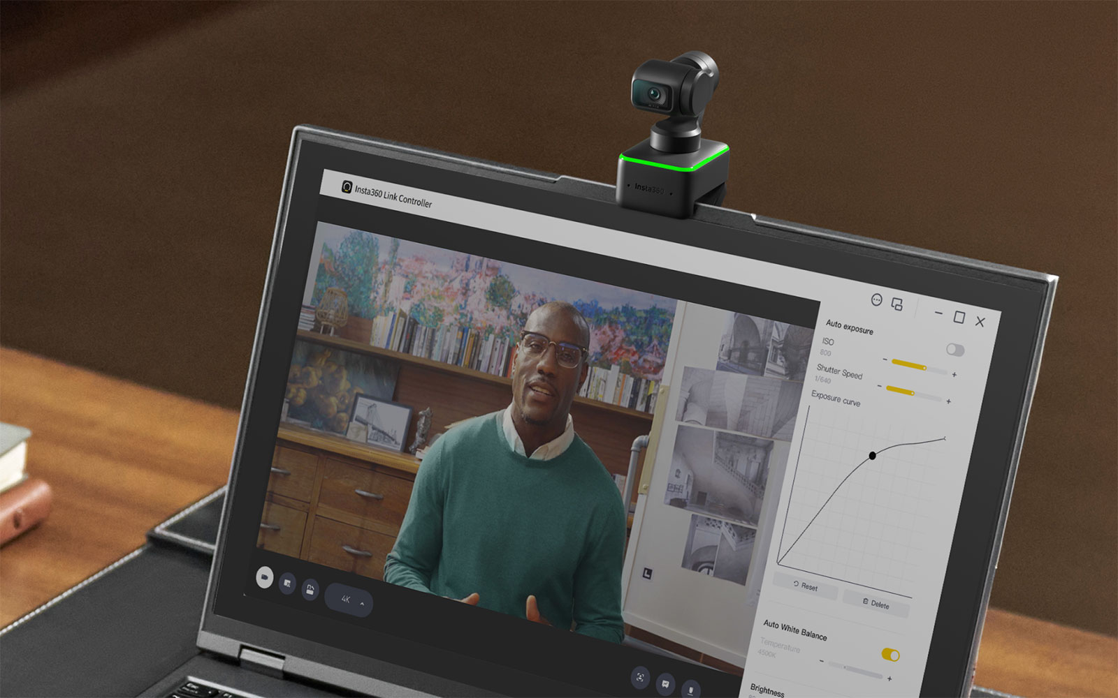  Insta360 Link có thể kết nối link hoạt với nhiều phụ kiện