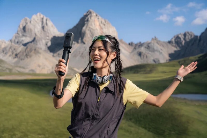 Insta360 X6 ngắn hơn so với các thế hệ X trước