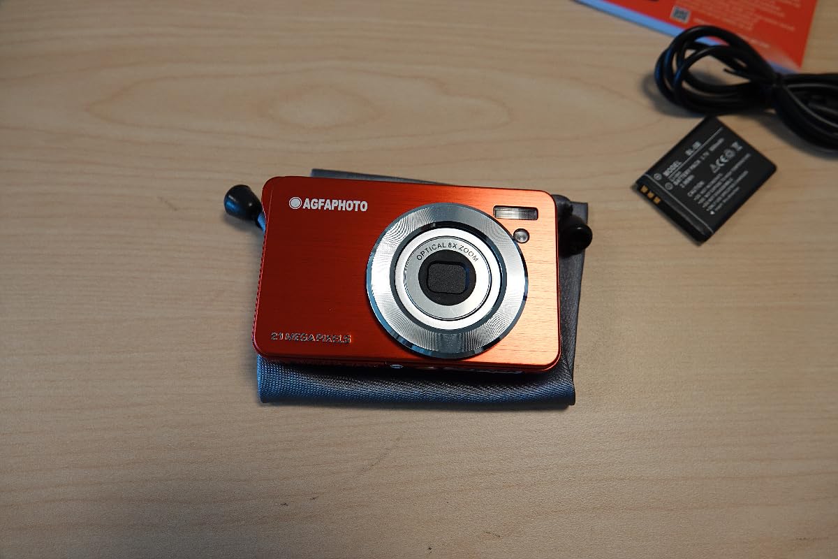 DC8300  bán chạy vì trải nghiệm dễ tiếp cận