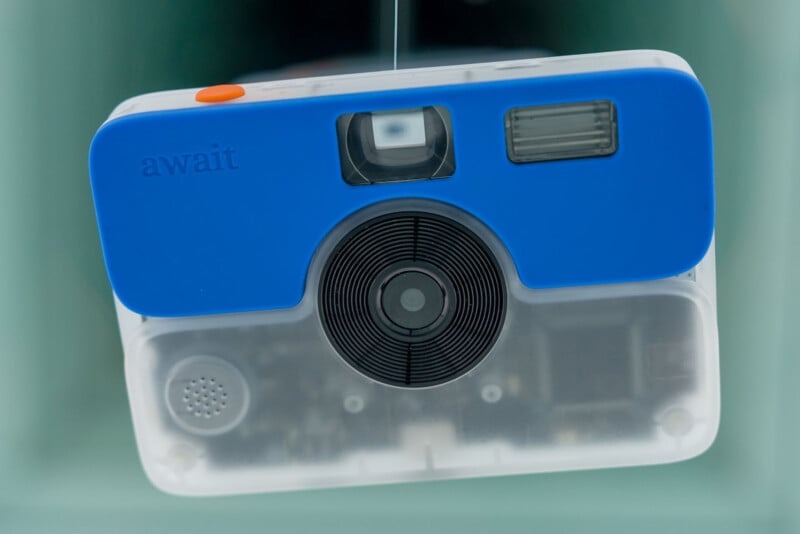 Máy ảnh Await mới sử dụng cảm biến 8MP