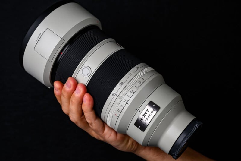 Ống kính 50-150mm f/2 GM mới cũng được thiết kế với hiệu suất quay video vượt trội