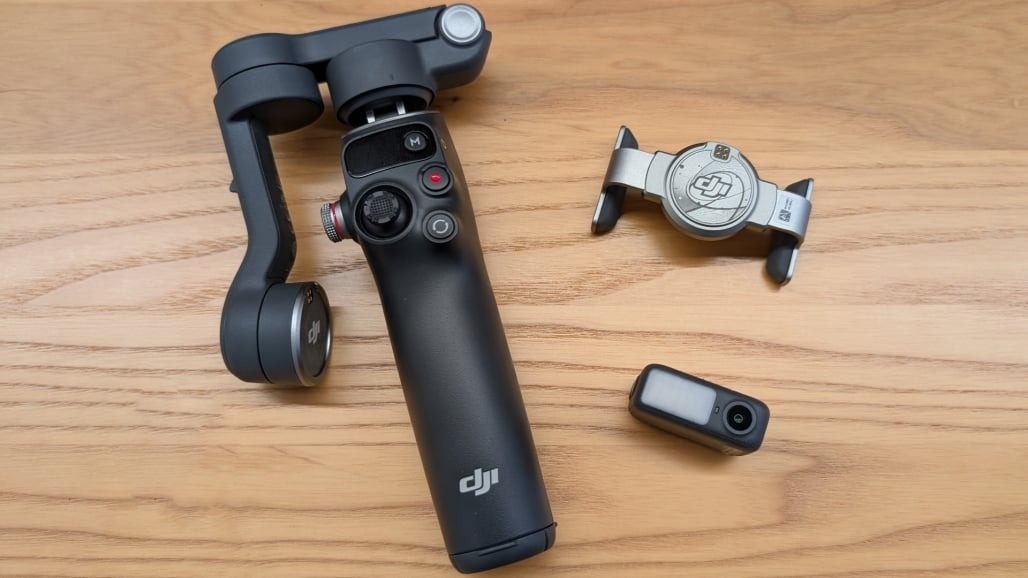 Review DJI Osmo Mobile 7 có thiết kế nhỏ gọn