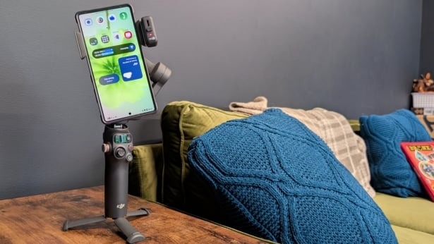 Đánh giá DJI Osmo Mobile 7P/7: Thiết lập combo quay chụp