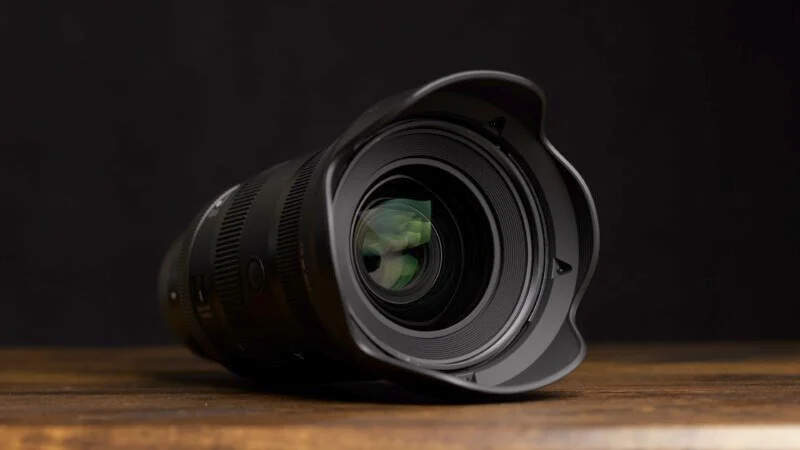 Sigma 28-45mm f/1.8 cho hiệu ứng sunstar