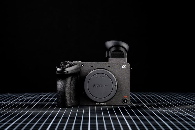 Quạt tản nhiệt giúp FX2 hoạt động ổn định