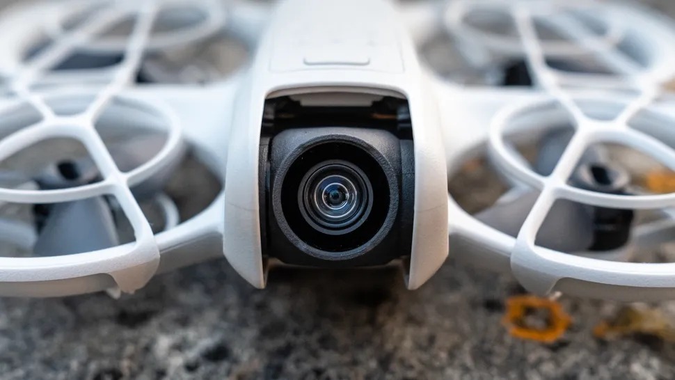 Ống kính của DJI Neo
