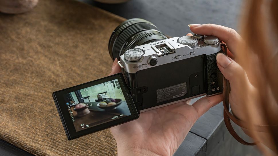 Cả hai máy đều có màn hình cảm ứng 3 inch