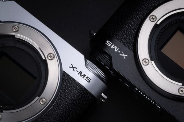 So sánh Fujifilm X-M5 vs Fujifilm X-E5: Dải ISO