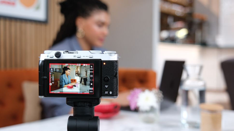 Hiệu năng quay video gần giống nhau