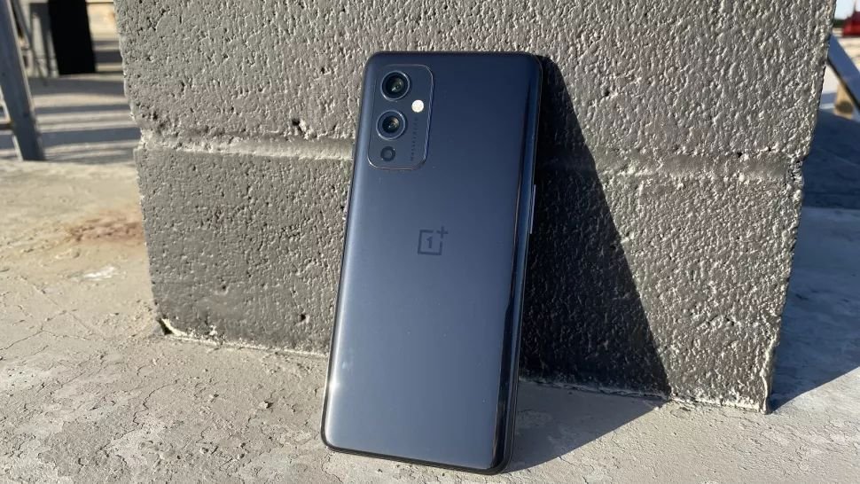 Thiết kế OnePlus 9