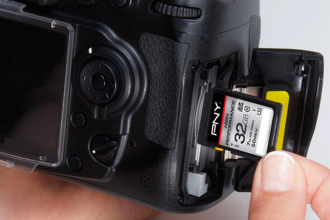 Cài đặt màu film vào máy ảnh Nikon bằng thẻ nhớ