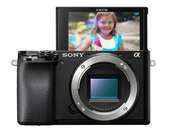 Top máy ảnh du lịch - Máy ảnh Sony A6100