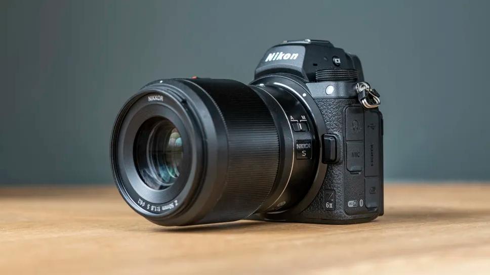 Máy ảnh Nikon Z6 II