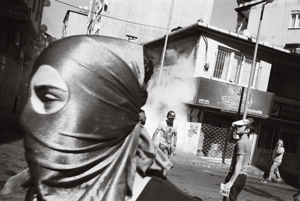 Ảnh đường phố đẹp nhất khi tập trung vào nghi thức đời thường