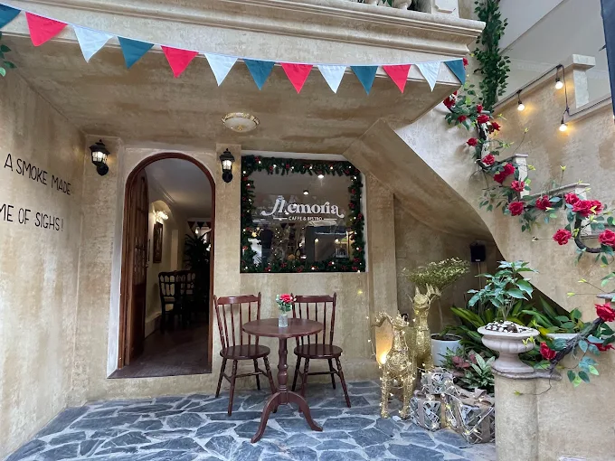 Memoria Cafe gây ấn tượng với phong cách vintage