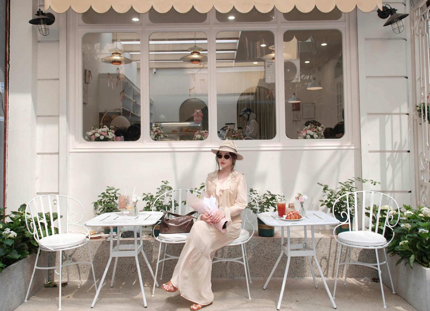 Still Day có không gian siêu đẹp để "sống ảo"