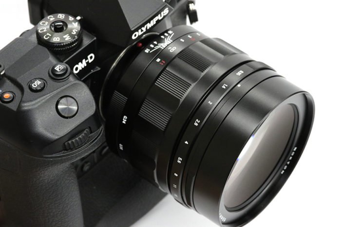 Ống kính F/0.8 nhanh nhất - Đảm bảo chất lượng ánh sáng xuất sắc