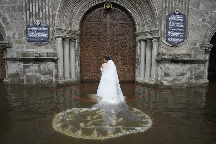 Wedding in the Flood - Aaron Favila