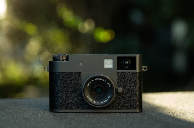 Fujifilm X Half